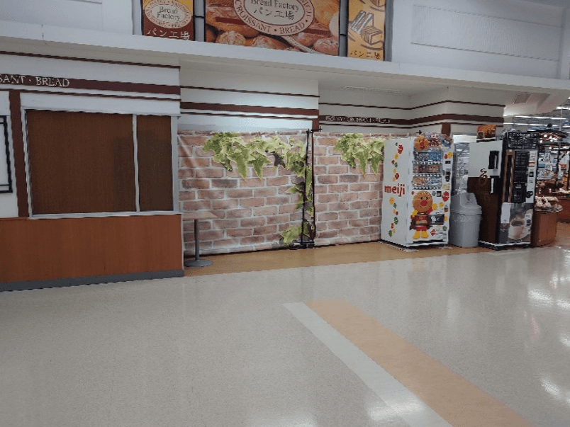 パン工場横 販促プロモーションや物販に最適なスーパー店内催事イベントスペース
