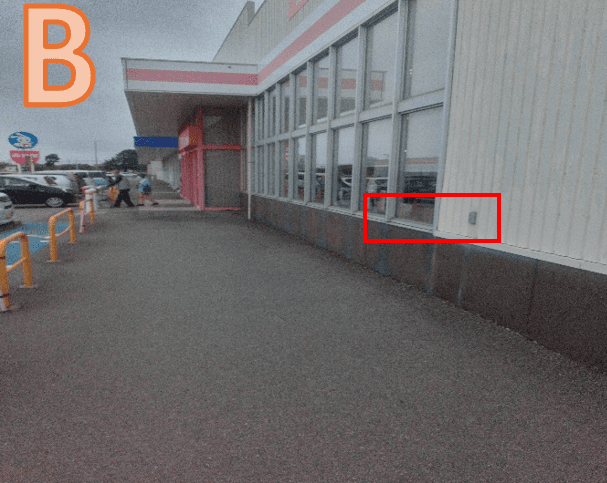 店舗入り口左 販促プロモーションやキッチンカー出店に最適なスーパー店外催事イベントスペース