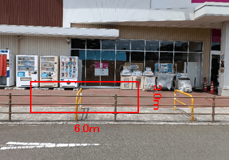 食品入口サービスカウンター側外 販促プロモーションや物販に最適なスーパー店外催事イベントスペース