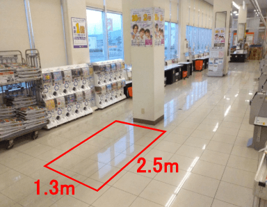 レジ横催事スペース① 販促プロモーションや物販に最適なスーパー店内催事イベントスペース