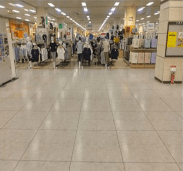 西エスカ下 販促プロモーションや物販に最適なスーパー店内催事イベントスペース