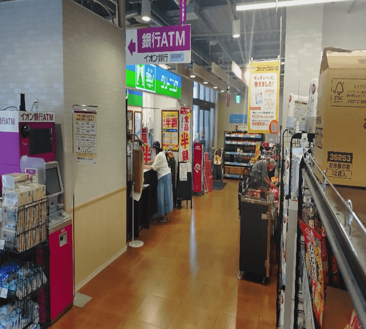 クリーニング屋横 販促プロモーションに最適なスーパー店内催事イベントスペース